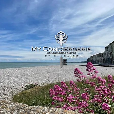 Apartman Duplex Situe Dans Le Centre De St Valery En Caux