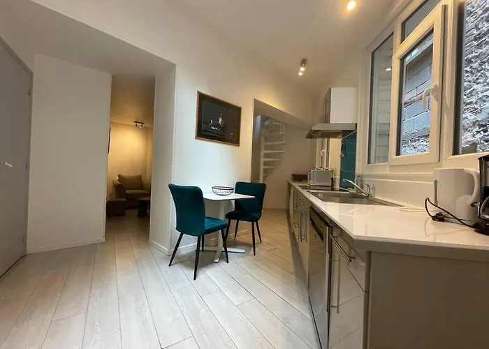 Apartment Duplex Situe Dans Le Centre De St Valery En Caux